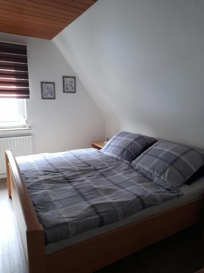 Großheubach Ferienwohnung Am Brunnen מראה חיצוני תמונה