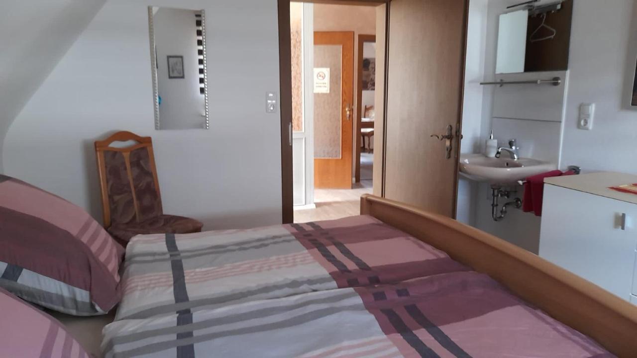 Großheubach Ferienwohnung Am Brunnen מראה חיצוני תמונה